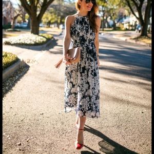 Donna Morgan “Jade” pleated chiffon midi dress